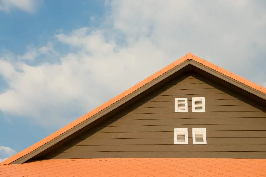 A brand-new roof installed by Cox Brothers Roofing in Victoria TX